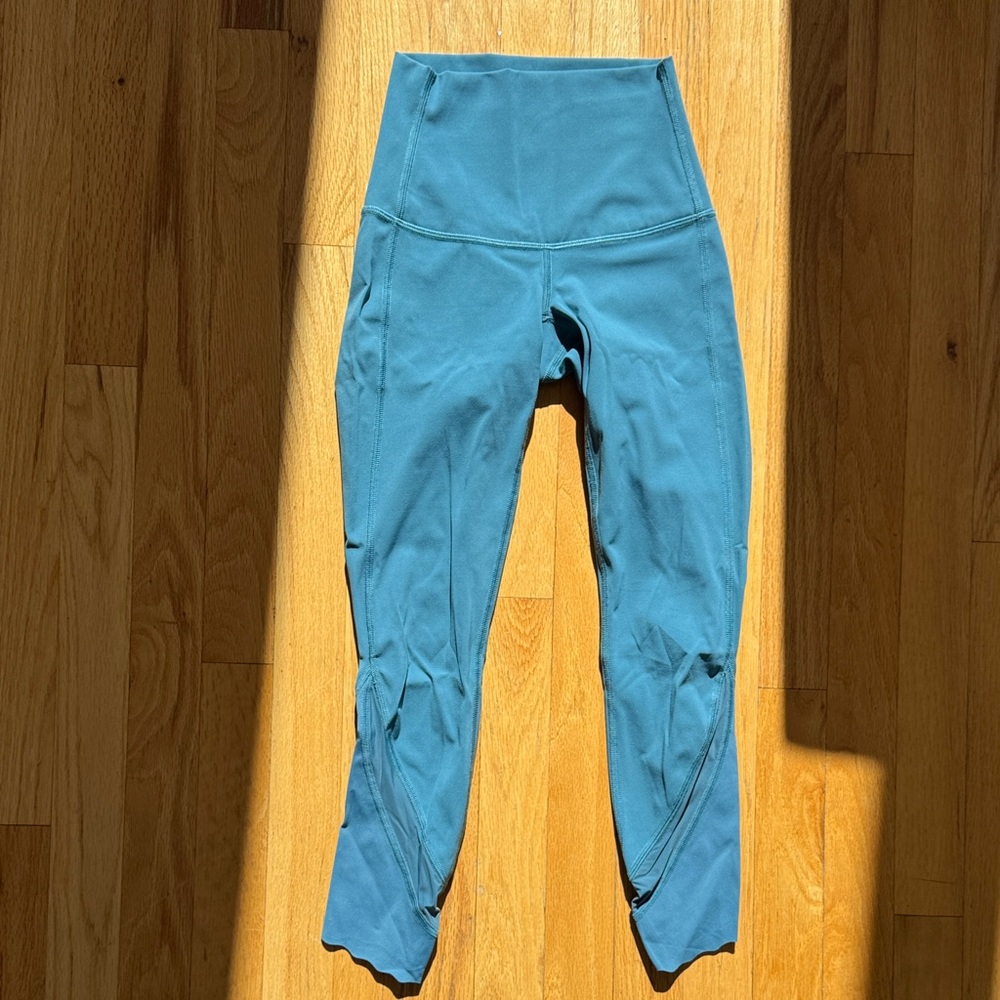 Womens blue lululemon leggings